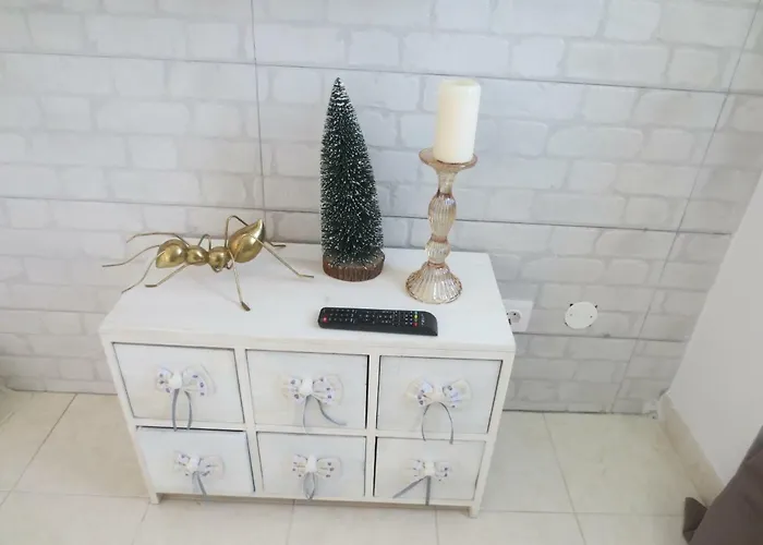 Golden Dreams & Perfect For ***** Apartment