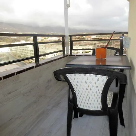 Apartment Golden Dreams & Perfect For ***** *